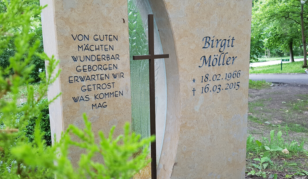 Trauerspruch auf Grabstein - Zitat auf Grabmal