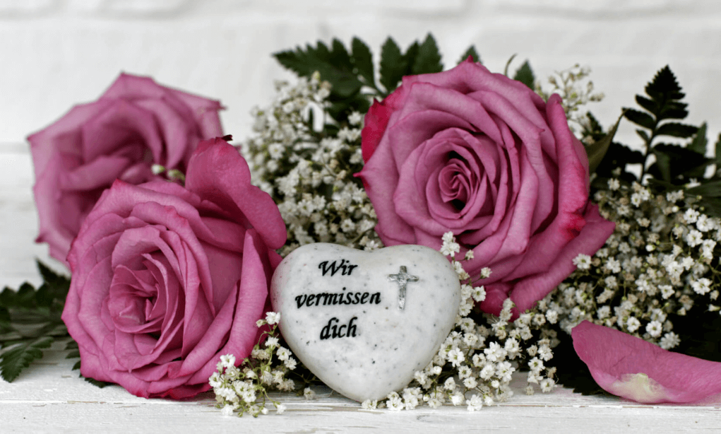 Trauerstrauß mit Schleife online bestellen &amp; versenden Preise
