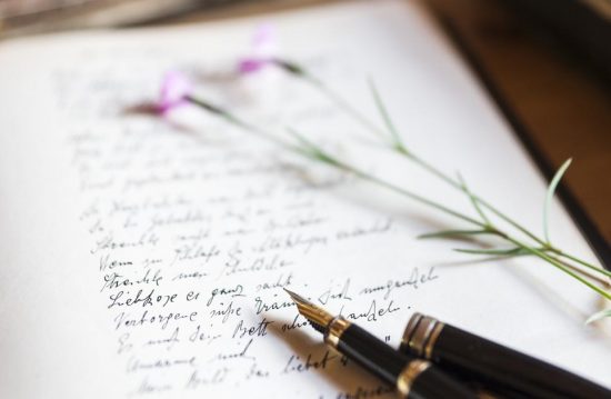 Nah am Menschen – Trauerrednerin Beate Schwedler Nah am Menschen – Trauerrednerin Beate Schwedler