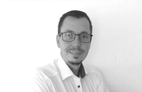 Bernd Neumann | Trauerredner und Trauerbegleitung Bernd Neumann | Trauerredner und Trauerbegleitung