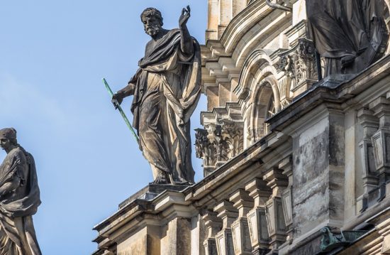 Das Amt für Stadtgrün und Abfallwirtschaft / Zentrale Friedhofsverwaltung Das Amt für Stadtgrün und Abfallwirtschaft / Zentrale Friedhofsverwaltung