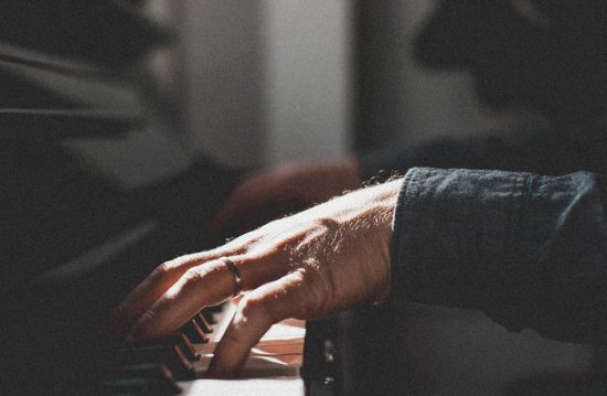 Stefan Würger / Beerdigungsmusik & Trauermusik für Straubing und Umgebung Stefan Würger / Beerdigungsmusik & Trauermusik für Straubing und Umgebung