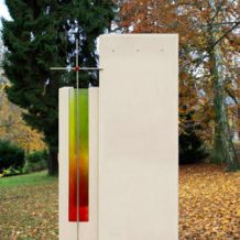 COLORATA GRABSTEIN MIT KREUZ