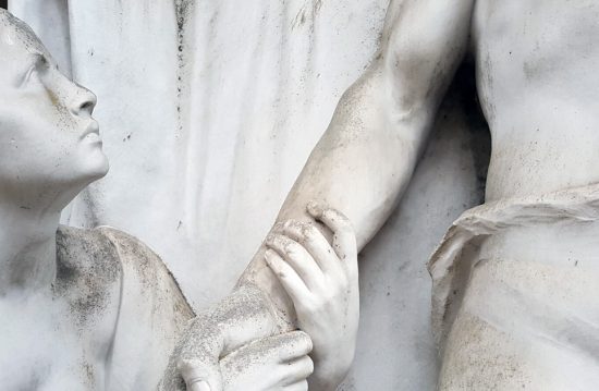 Regina Holzinger – Trauerreden, Trauerbegleitung und Beratung Regina Holzinger – Trauerreden, Trauerbegleitung und Beratung