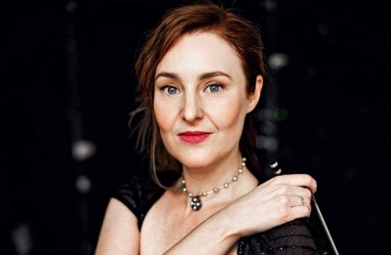 Trauermusikerin Cellistin – Chloë Kascha