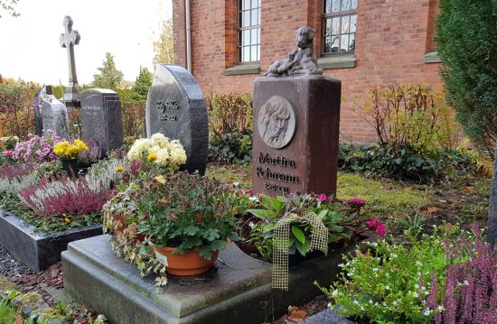 Zentrale Friedhofsverwaltung Lemgo Zentrale Friedhofsverwaltung Lemgo