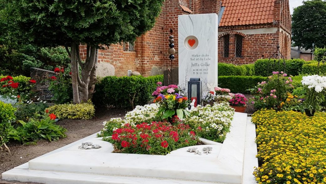 Der Alte Widdersdorfer Friedhof in Köln-Lindenthal