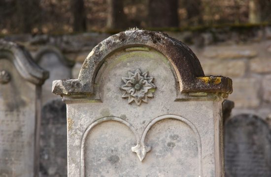 Jüdischer Friedhof Heerstraße/Scholzplatz in Berlin-Westend Jüdischer Friedhof Heerstraße/Scholzplatz in Berlin-Westend