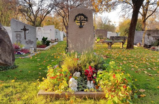 Der Ev. Jerusalems- u. Neue Kirche-Friedhof II in Berlin-Kreuzberg Der Ev. Jerusalems- u. Neue Kirche-Friedhof II in Berlin-Kreuzberg