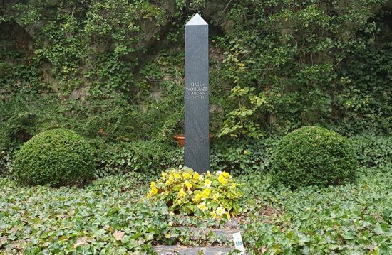 Jüdischer Friedhof am Grindel in Hamburg-Rotherbaum Jüdischer Friedhof am Grindel in Hamburg-Rotherbaum