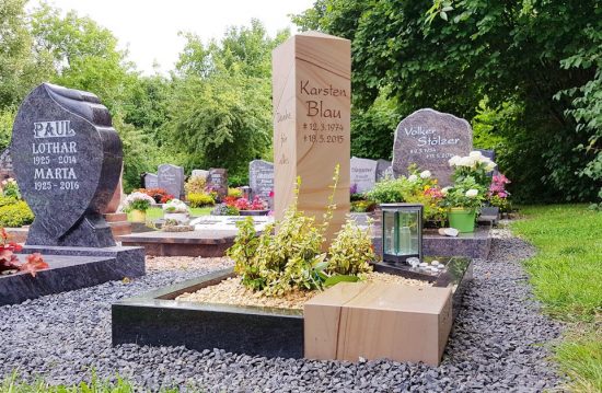 Neuer Friedhof Nieder-Erlenbach in Frankfurt am Main
