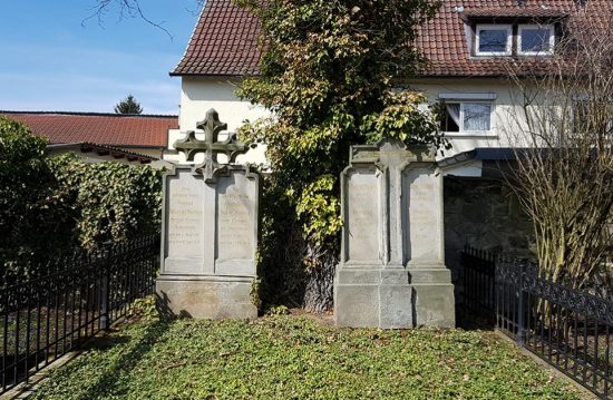 Russisch-Orthodoxer Friedhof in Berlin-Tegel Russisch-Orthodoxer Friedhof in Berlin-Tegel