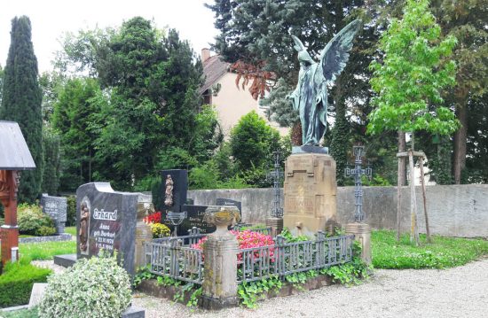 Kirchhof in Dresden-Loschwitz