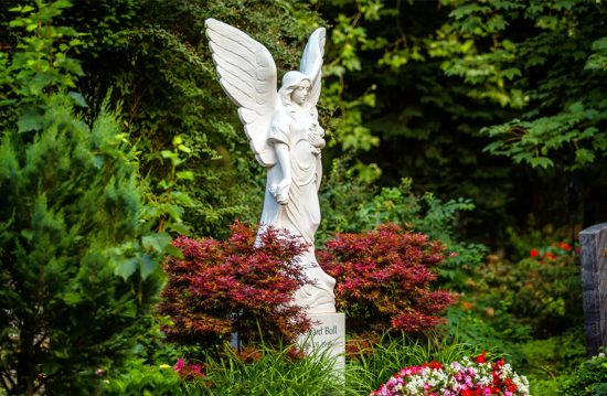 Trauerrednerin Jule Vollmer Trauerrednerin Jule Vollmer